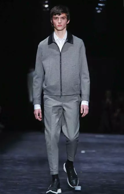 NEIL BARRETT MENSWEAR ဆောင်းရာသီ 2018 MILAN30