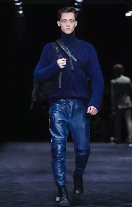 NEIL BARRETT MENSWEAR AŬTUNO VINTRO 2018 MILANO40