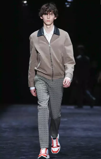 NEIL BARRETT MENSWEAR AŬTUNO VINTRO 2018 MILANO49