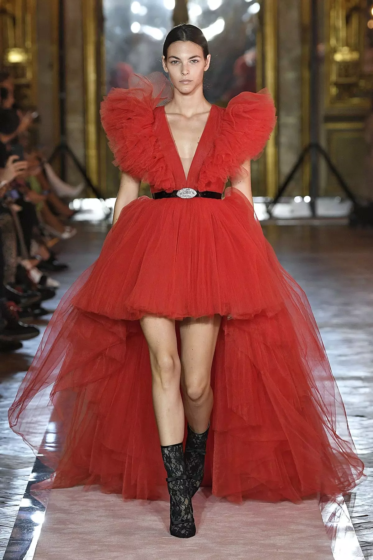 Colección Giambattista Valli x H&M en Roma 2019 35812_53