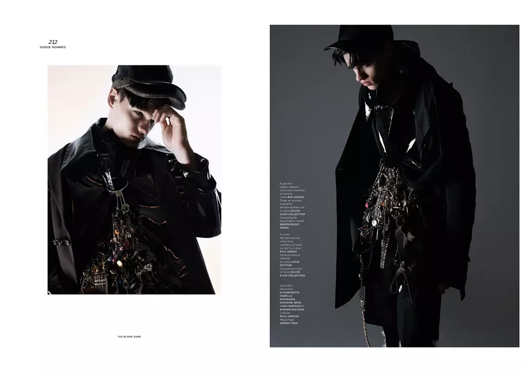 Supermodellen Filip Hrivnak omfavner vores skærme med superluksus-redaktion for Vogue Hommes International SS15 med et smukt fotografi af David Sims og styling af Panos Yiapanis.