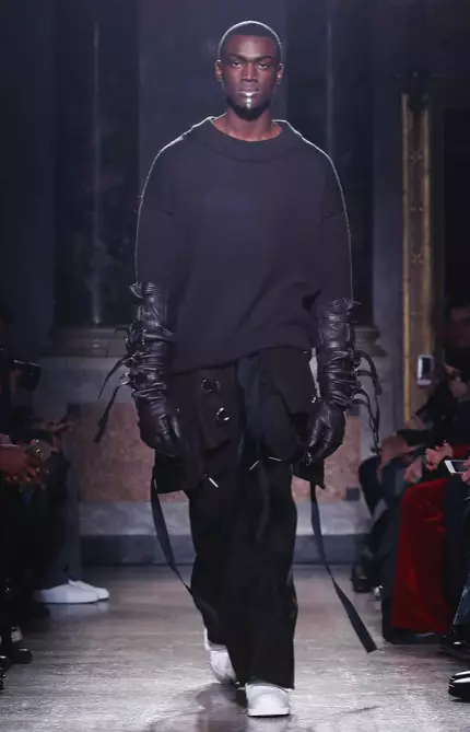 LES HOMMES HOMME AUTOMNE HIVER 2018 MILAN11