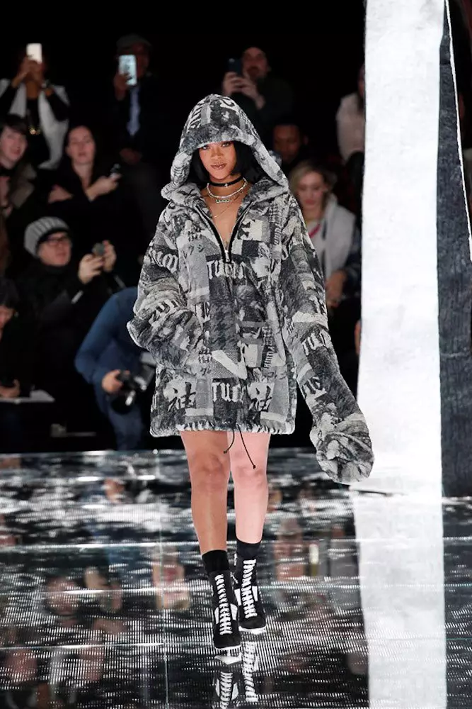 رىھاننا كۈزدىكى Fenty x Puma 2016-يىللىق تەييار كىيىم (10)