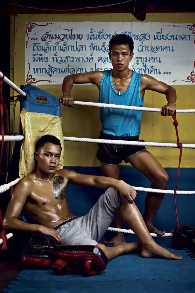 Blood Sport ដោយ Nathaniel Goldberg សម្រាប់ VMAN 3591_3