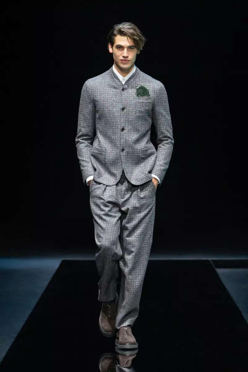 Giorgio Armani Prêt-à-porter Automne 2021 Milan 3595_1