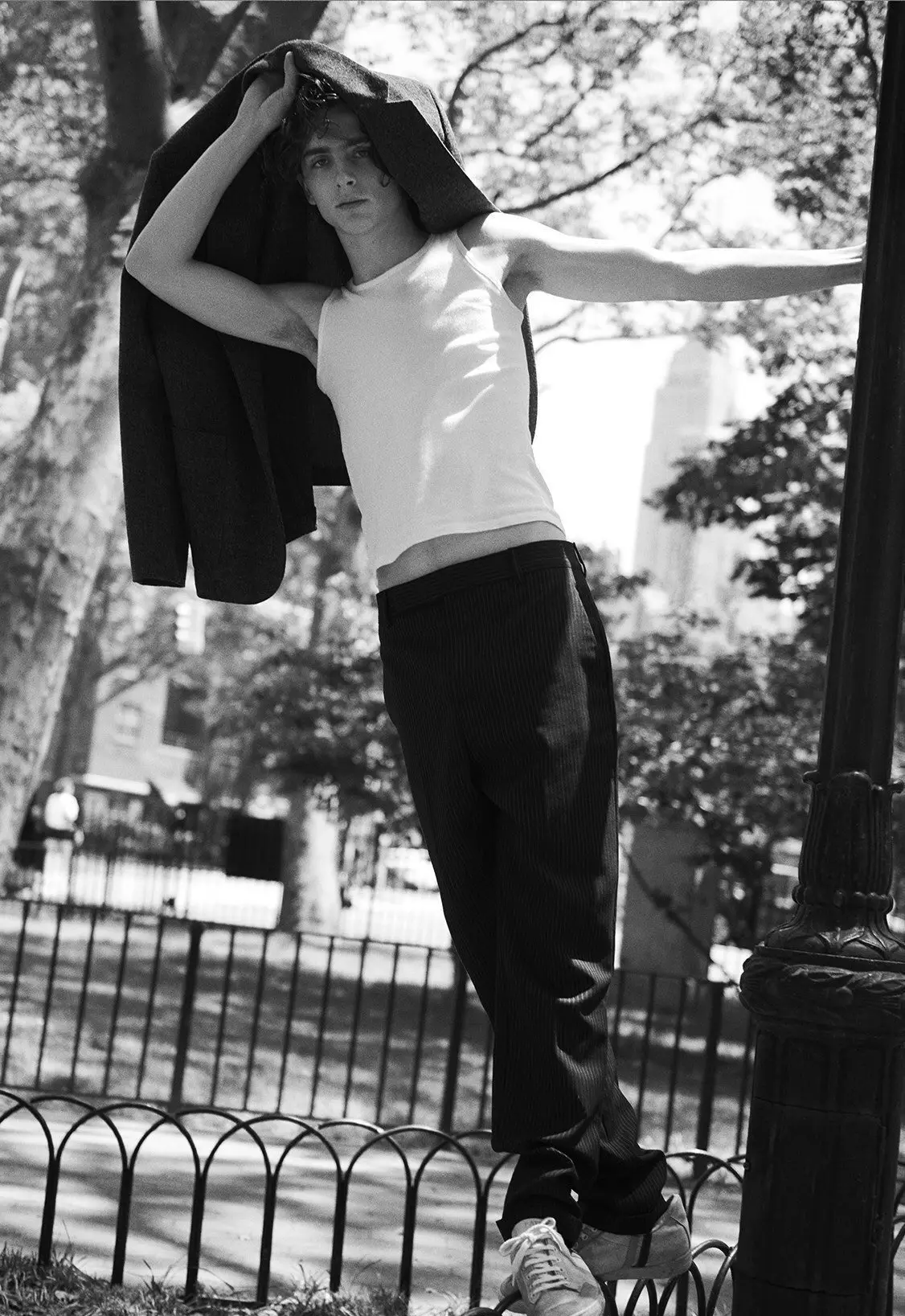 Timothée Chalamet โดย Karim Sadli สำหรับ L'Uomo Vogue