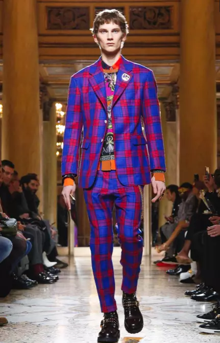 VERSACE MENSWEAR ဆောင်းရာသီ 2018 MILAN53