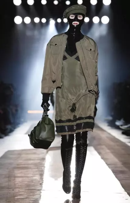 MOSCHINO SÜGISTALV 2018 MEESTERIIDED JA NAISTE EELKOLLUMINE MILAN33