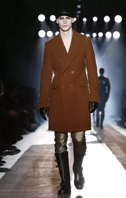 MOSCHINO FALL WINTER 2018 MENSWEAR WӘМ ХАТЫН-КЫЗЛАР МИЛАН20