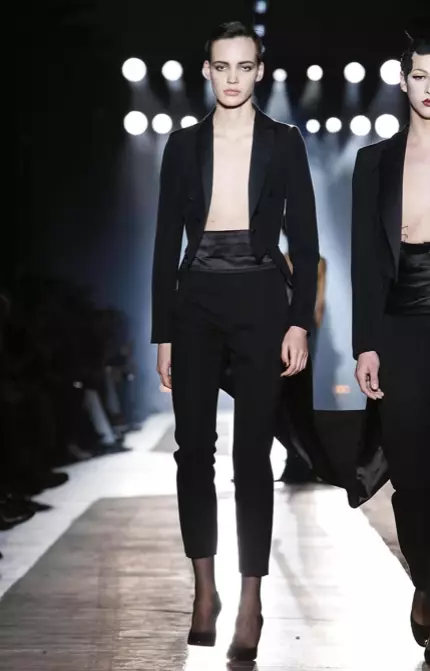 MOSCHINO RUDENS ŽIEMA 2018 VYRIŠKAI IR MOTERIŠKOS PREKOLEKCIJA MILAN44