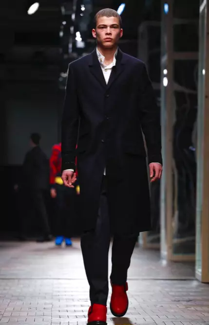 DIRK BIKKEMBERGS 남성복 가을 겨울 2018 MILAN11