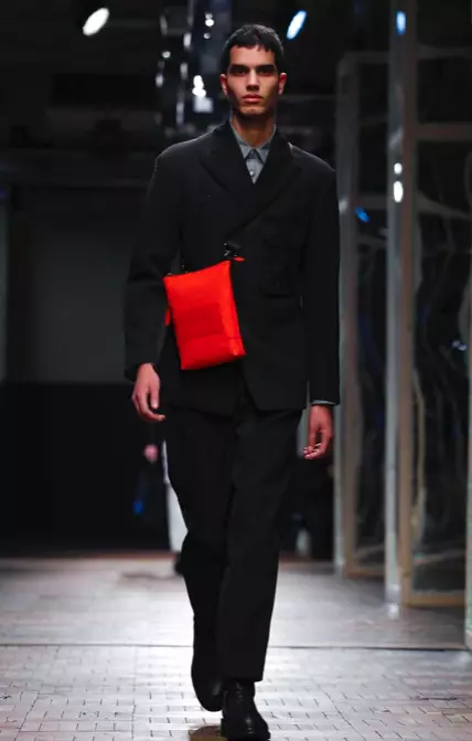 DIRK BIKKEMBERGS HOMME AUTOMNE HIVER 2018 MILAN28