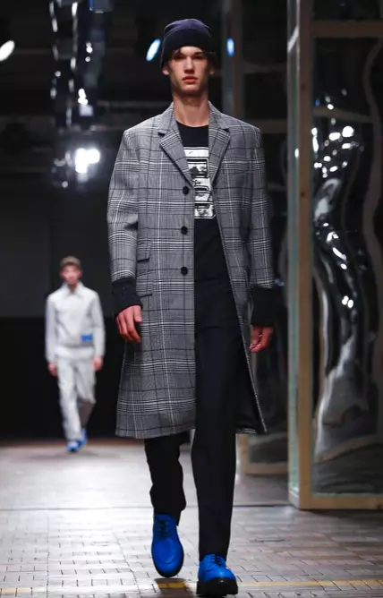 DIRK BIKKEMBERGS ՏՂԱՄԱՐԴԱԿԱՆ ՀԱԳՈՒՍՏ ԱՇՈՒՆ ՁՄԵՌ 2018 MILAN38