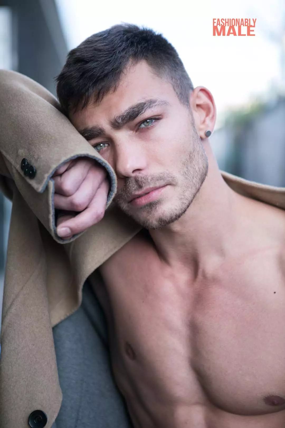 Michael Lahav door Yakir Shukrun voor Fashionably Male