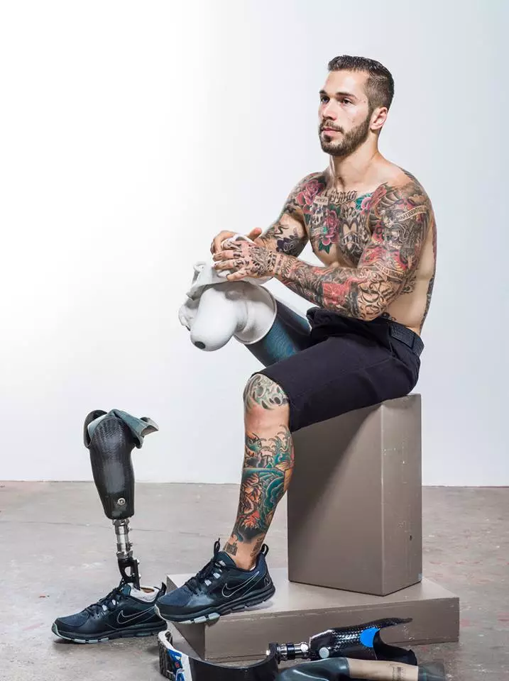 Alex Minsky 16