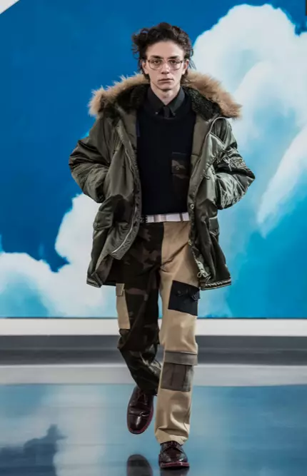 GOSHA RUBCHINSKIY HOMBRE OTOÑO INVIERNO 2018 YEKATERINBURG24