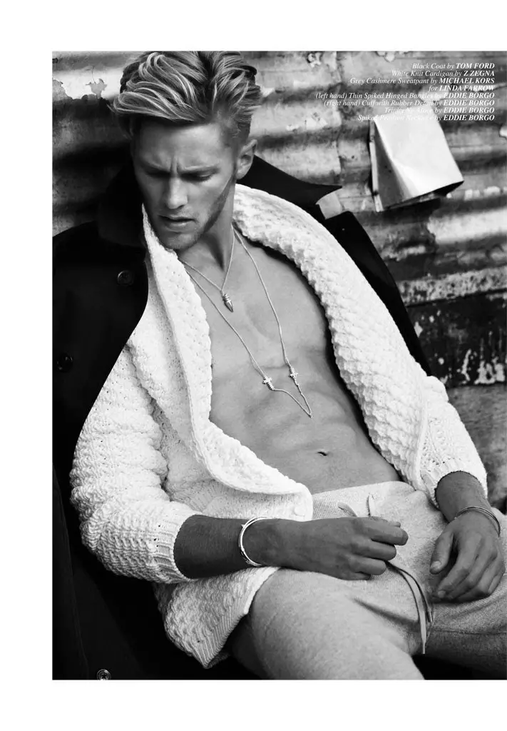 Anthony Batista argazkilariak eta Brian Coats estilistak filmatutako Clarke Wesley Bockelman modelatzen du Client Magazine Men's Style Guide.