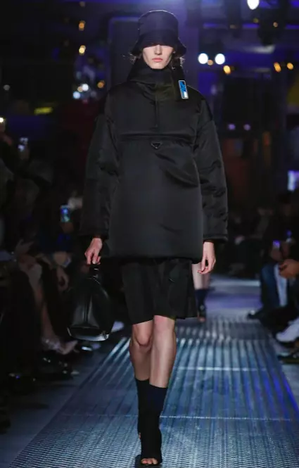 PRADA HOMBRE OTOÑO INVIERNO 2018 MILAN51