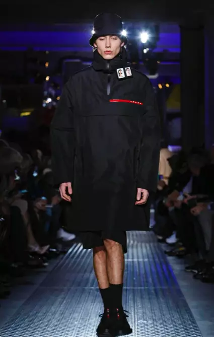 PRADA GASON Otòn Ivè 2018 MILAN57