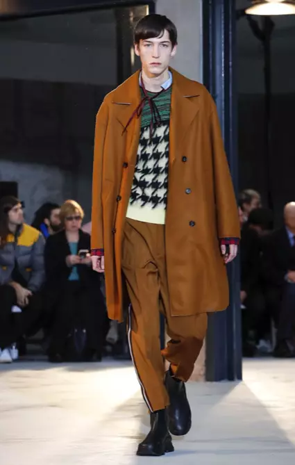 N°21 ROPA DE HOMBRE OUTONO INVERNO 2018 MILAN4