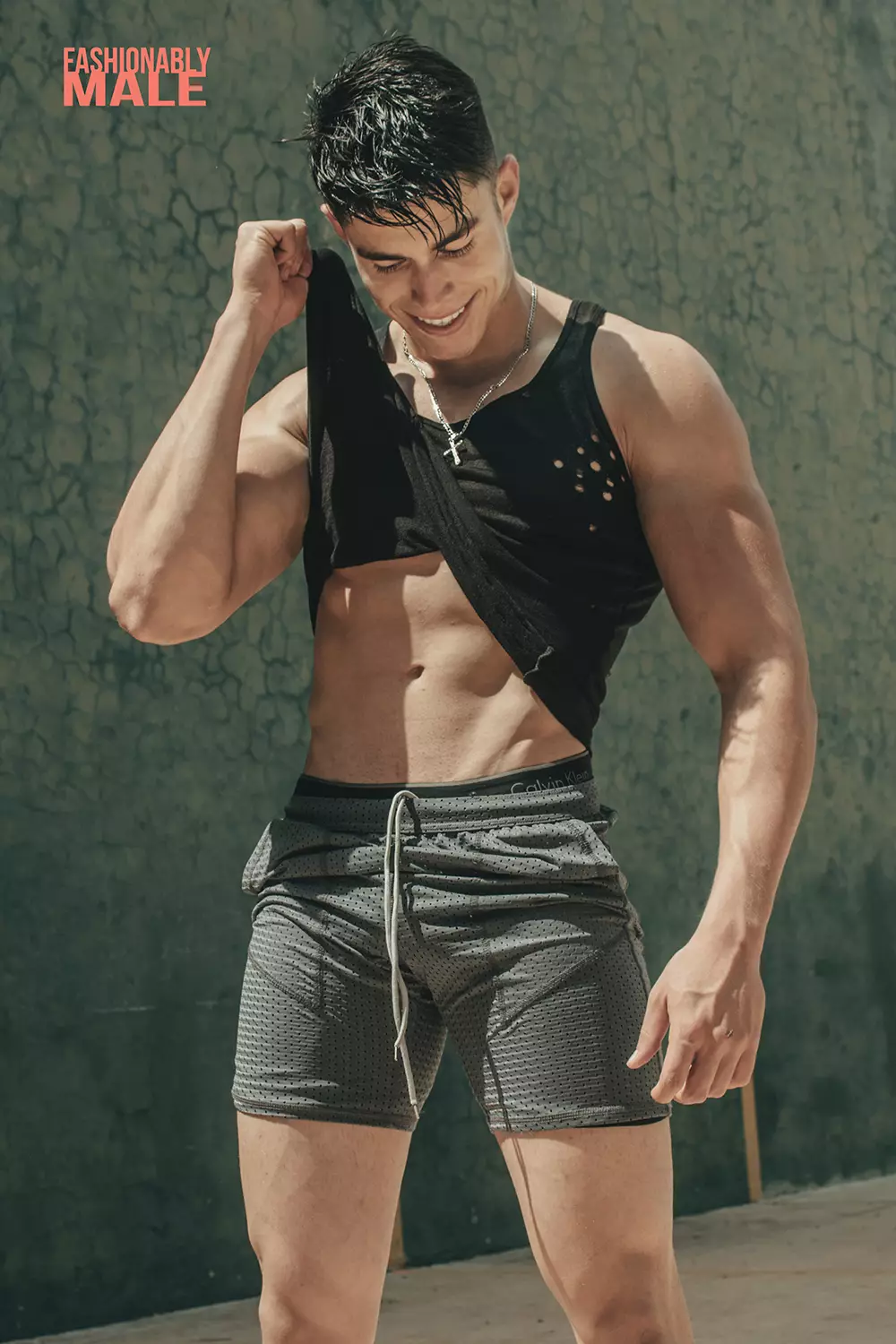 Edwin Mora av Chris Femat for Fashionably Male Webzine