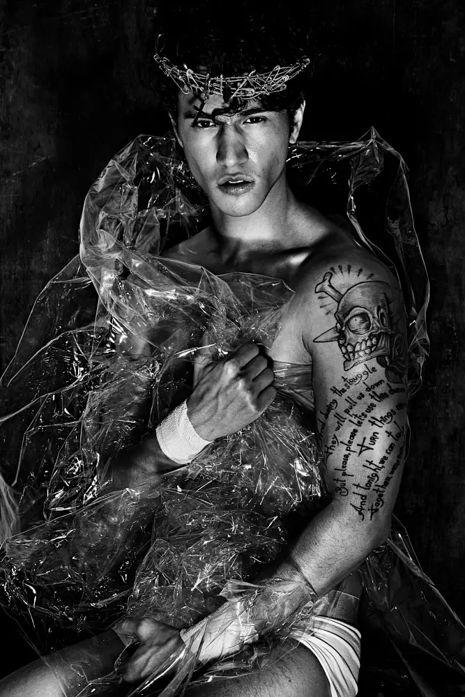 Pildistanud Carlos Khu Stiilis Roshan Nair Modellid: Paul ja John @ BASE MODEL MANAGEMENT KL Erilised tänud Azril Kamale