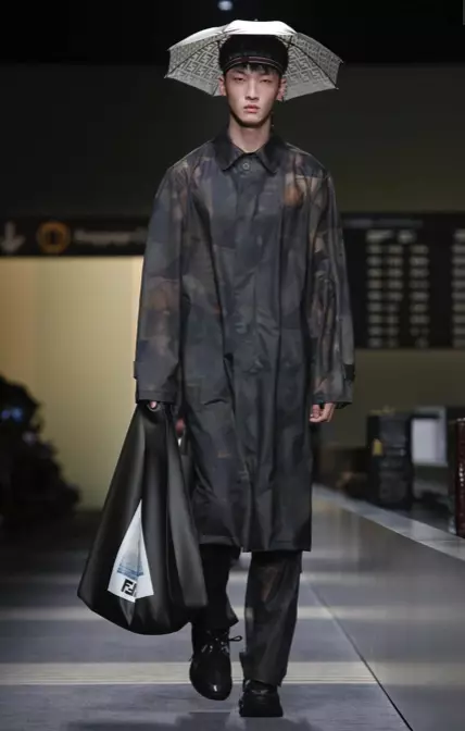 FENDI GIZARTEKO UDAZKEN NEGUA 2018 MILAN7