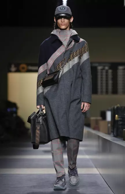 FENDI GIZARTEKO UDAZKEN NEGUA 2018 MILAN54