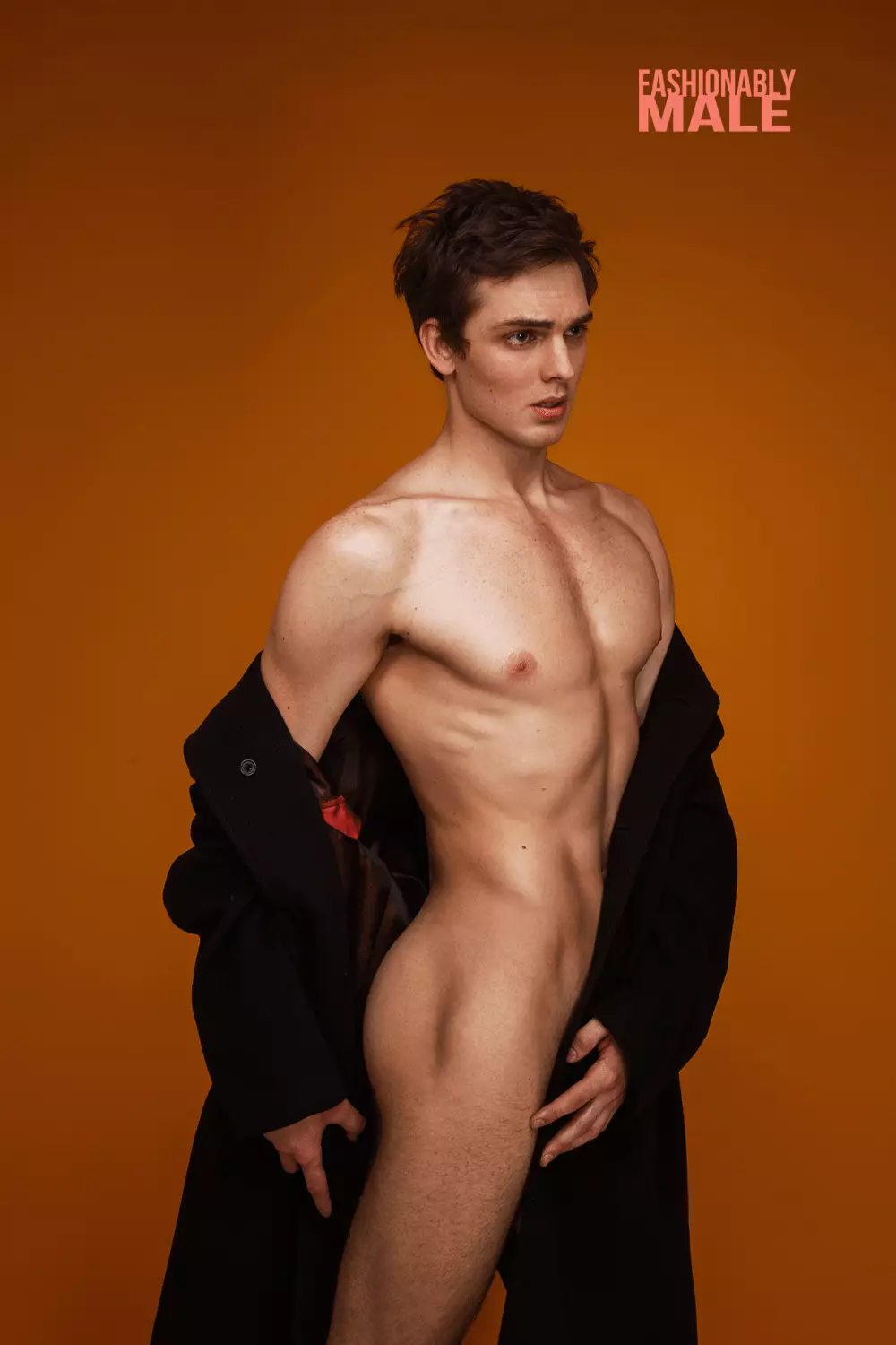 Viktor Letyagin de Victor Lluncor para Fashionably Male