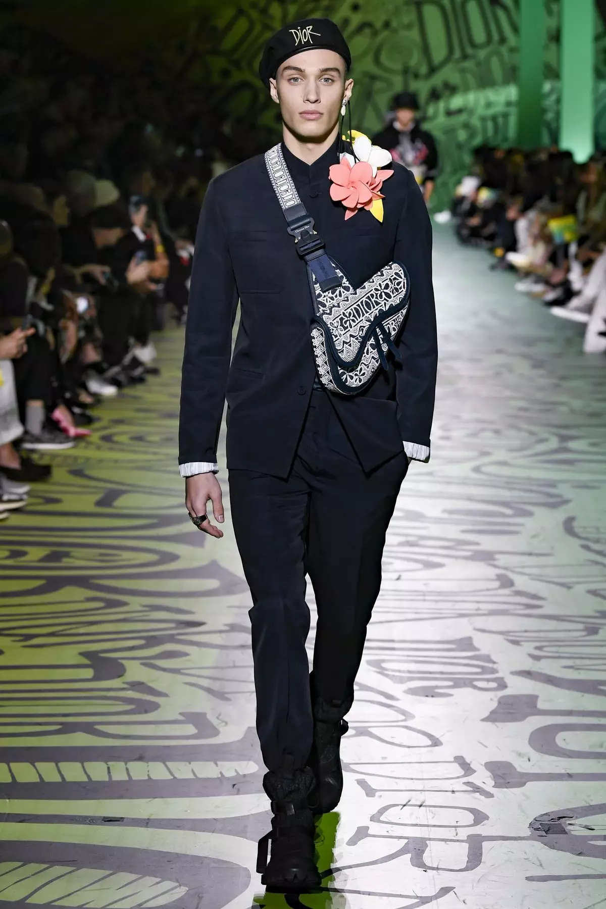 Vẻ ngoài của Dior Men Fall 2020 Miami 37931_30