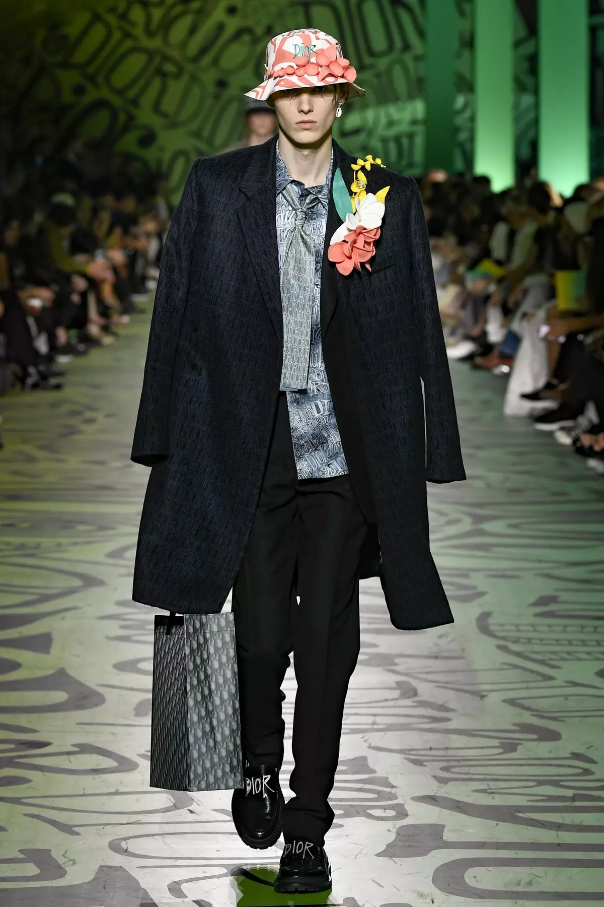 The Looks of Dior Men Fall 2020 Miami 37931_34