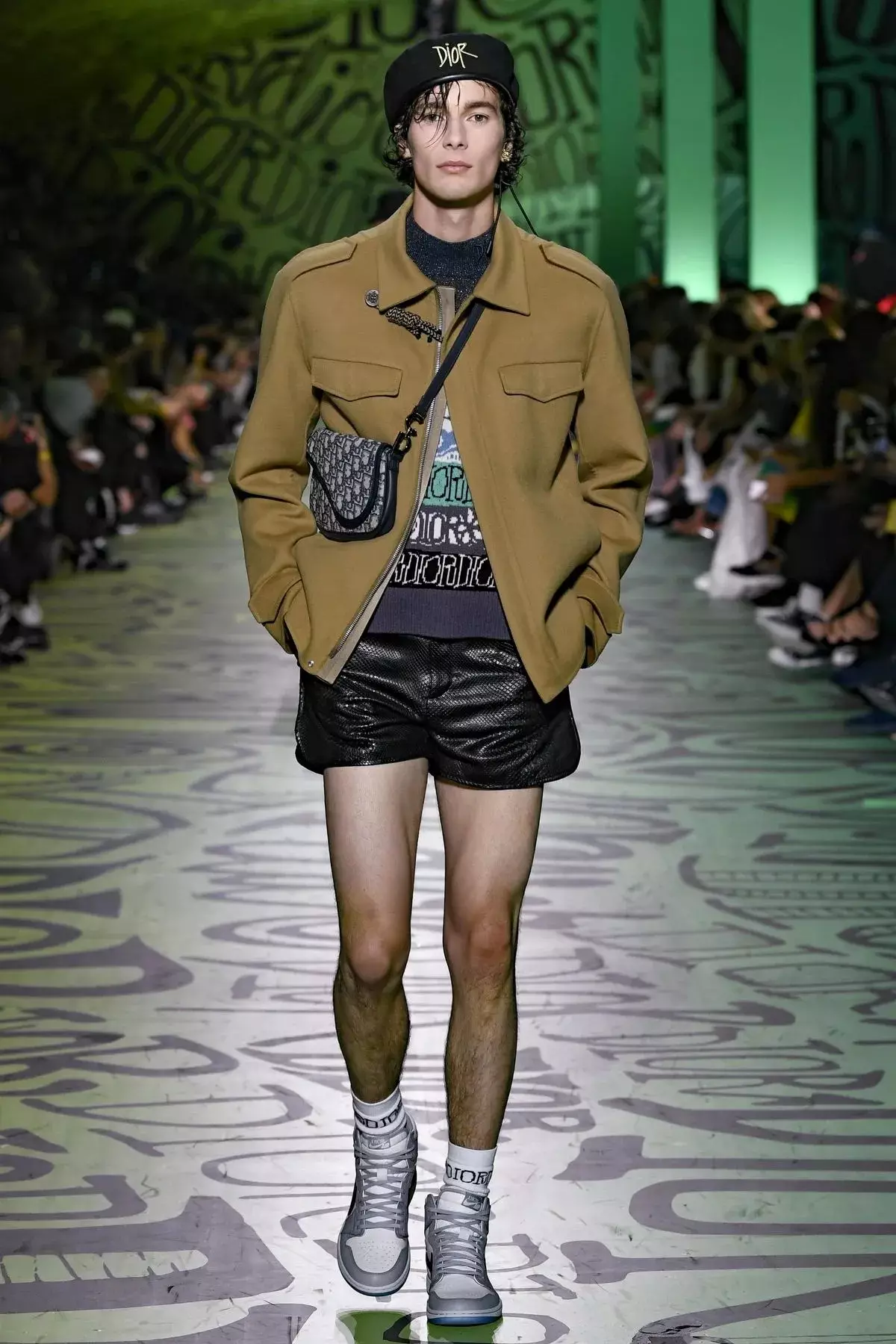 រូបរាងរបស់ Dior Men Fall 2020 Miami 37931_43