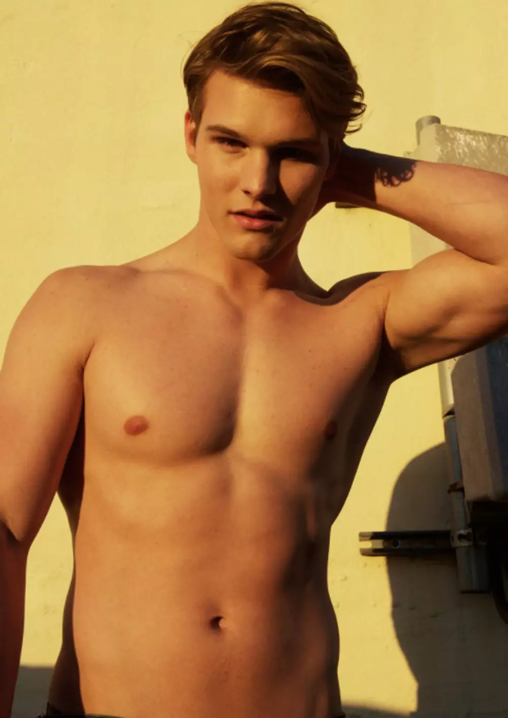 austin-scoggin-by-sarah-mireya1