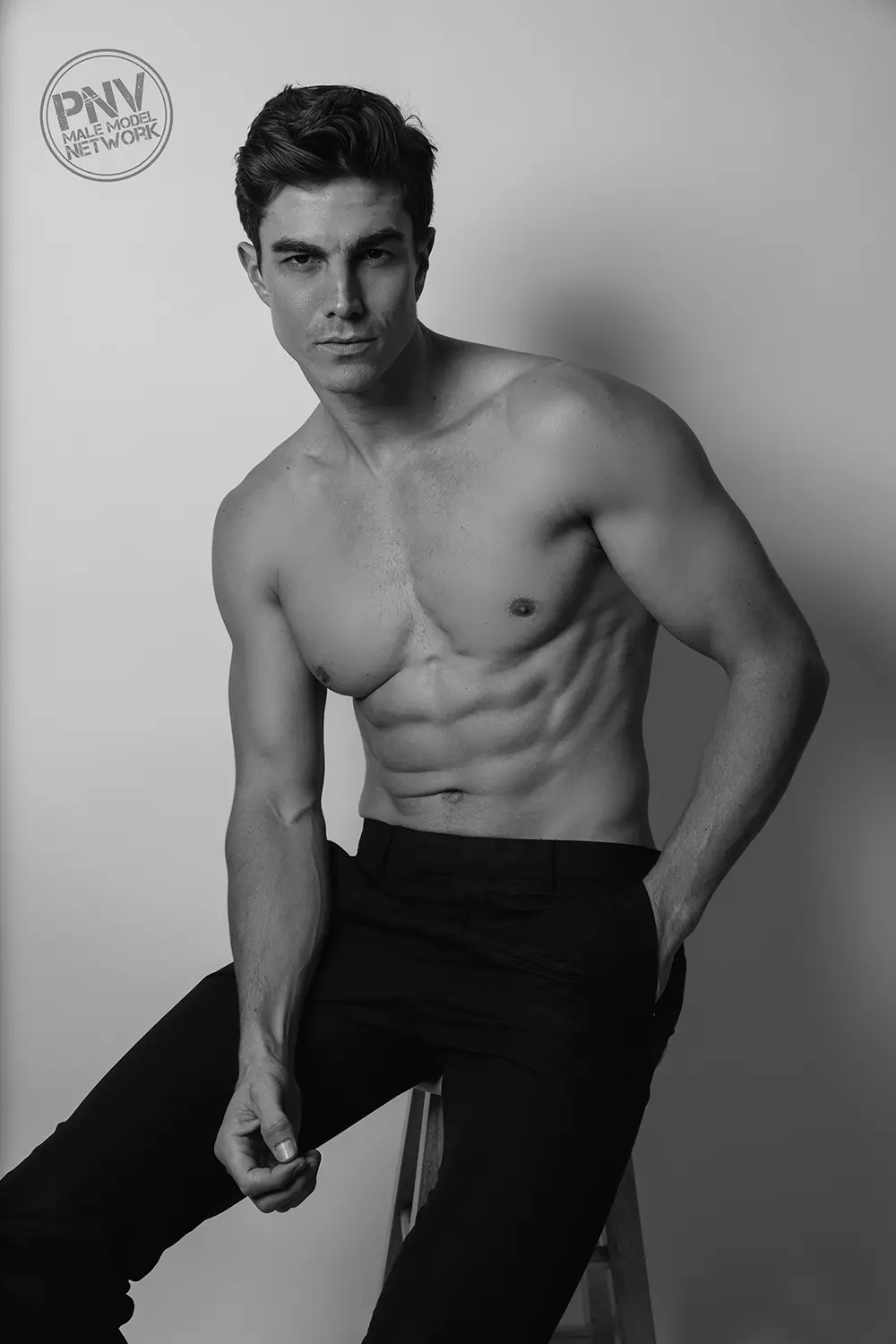 Kyle Kriesel โดย David Anthony สำหรับ PnVNetwork