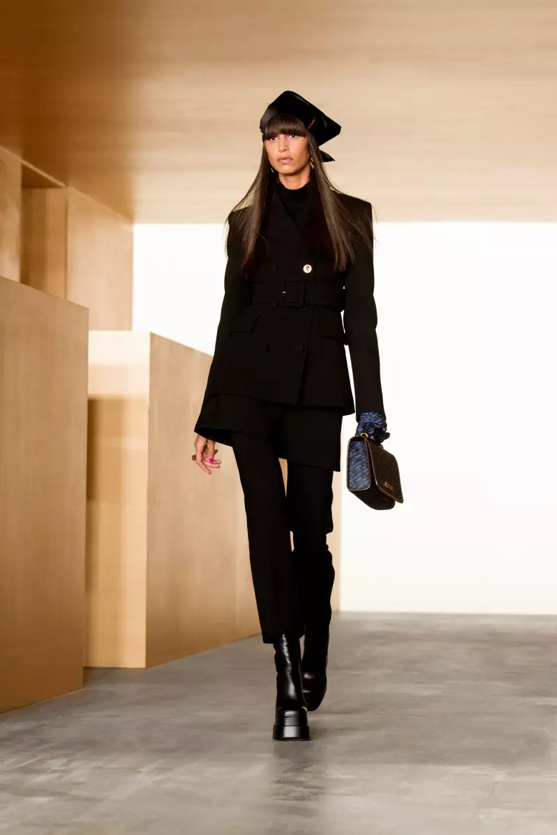 Versace Ready To Wear Fall 2021 Milaan 3840_2