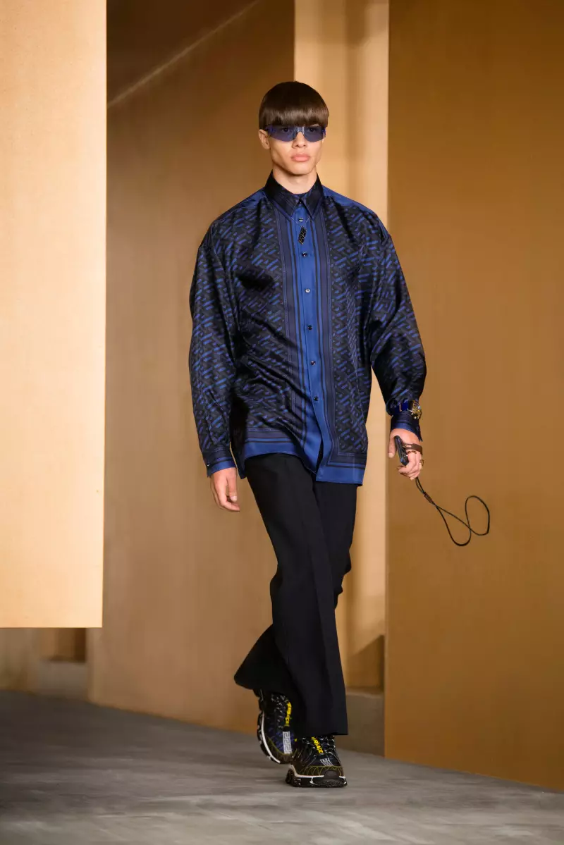 Versace Prêt-à-porter Automne 2021 Milan 3840_25