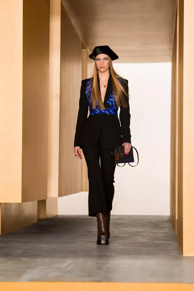 Versace Prêt-à-porter Automne 2021 Milan 3840_26