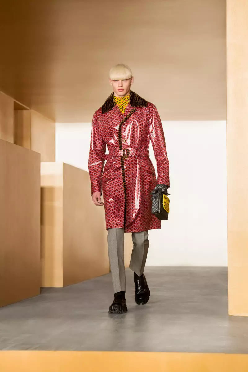 Versace e Itokiselitse ho Apara Fall 2021 Milan 3840_39