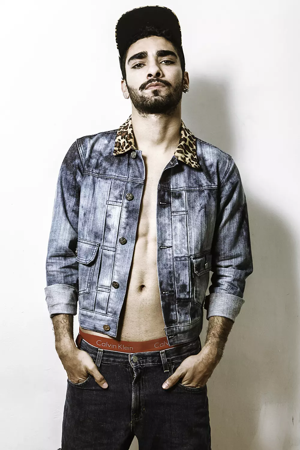 Το Fashionably Male παρουσιάζει τον Uriel Vargas του Abel Vargas