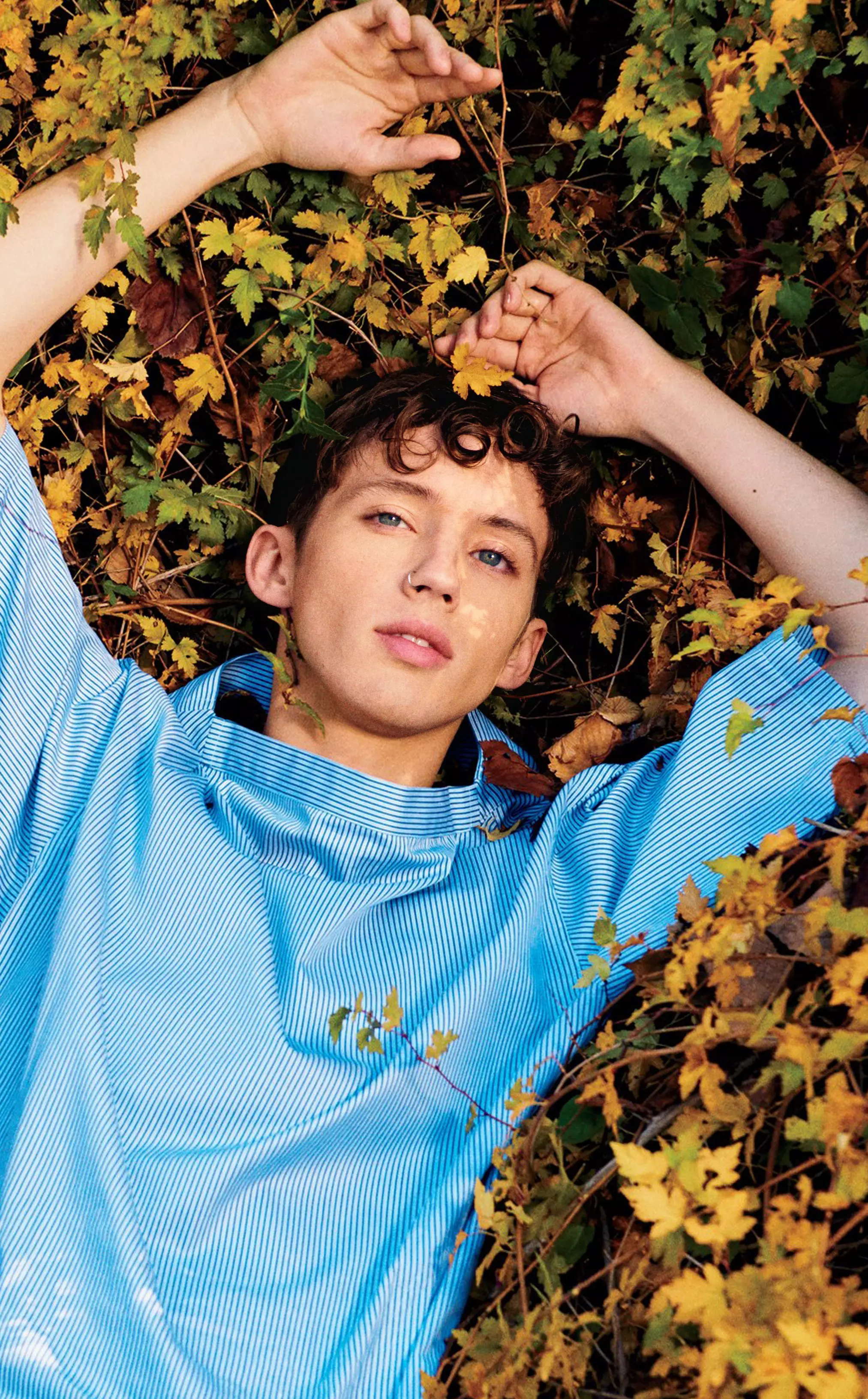 Teen Vogue Vol için özel olarak. I 2017 Pop hissi Troye Sivan, o sadece başka bir güzel çocuk Pop Yıldızı değil.