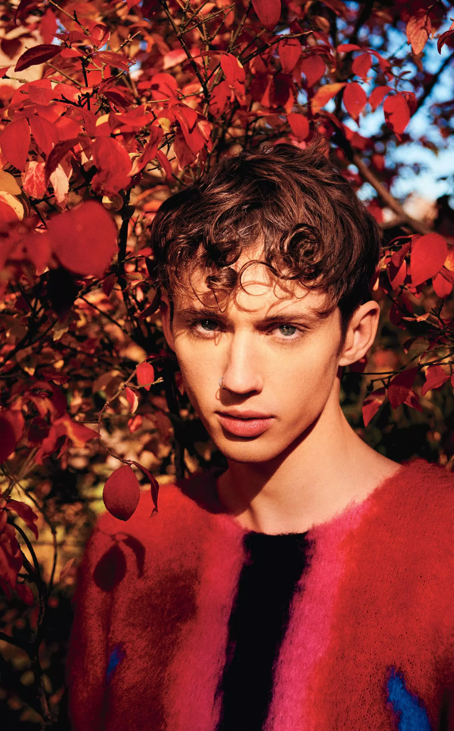 troye-sivan-foar-teen-vogue-vol-1-20175