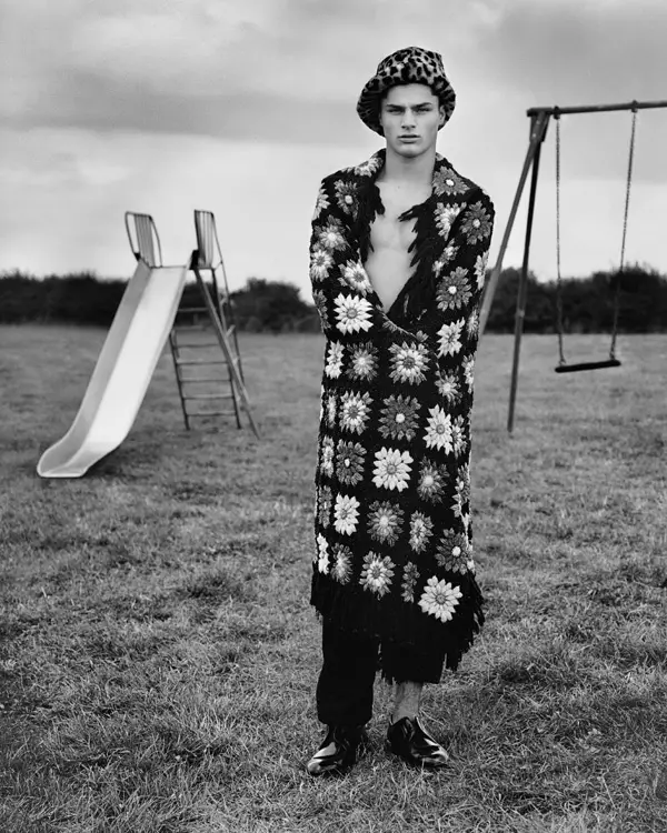 032c #27 Winter 14/15 Fotograf: Alasdair McLellan Styling: Benjamin Bruno