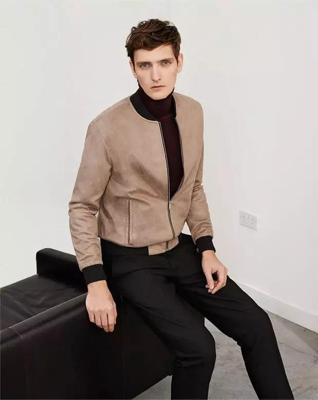 Gipakaylap ni Zara ang Seasonal usa ka editoryal nga Fall/Winter 2015 nga nanguna nga super model nga si Yannick Abrath gikan sa View Management.