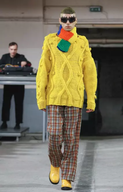 PÁNSKE OBLEČENIE WALTER VAN BEIRENDONCK JESEŇ ZIMA 2018 PARÍŽ32