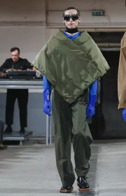 WALTER VAN BEIRENDONCK FÉRFI RUHA, 2018. ŐSZI TÉL PARIS5