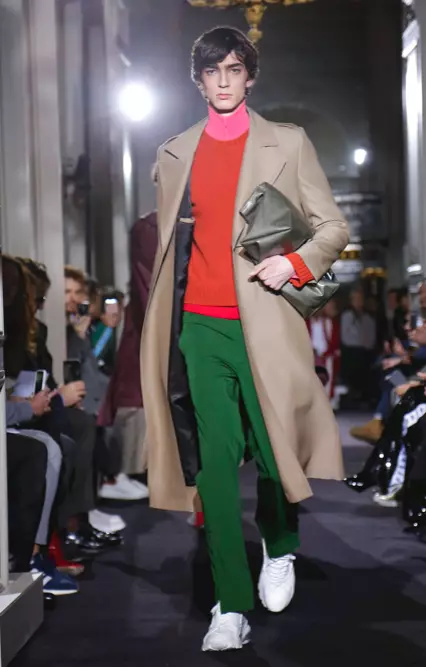 VALENTINO MENSWEAR AŬTUNO VINTRO 2018 PARIS16