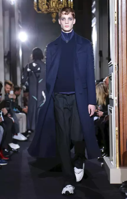 VALENTINO MENSWEAR HERBST WINTER 2018 PARIS32