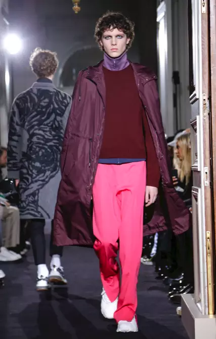 VALENTINO MENSWEAR AŬTUNO VINTRO 2018 PARIS9