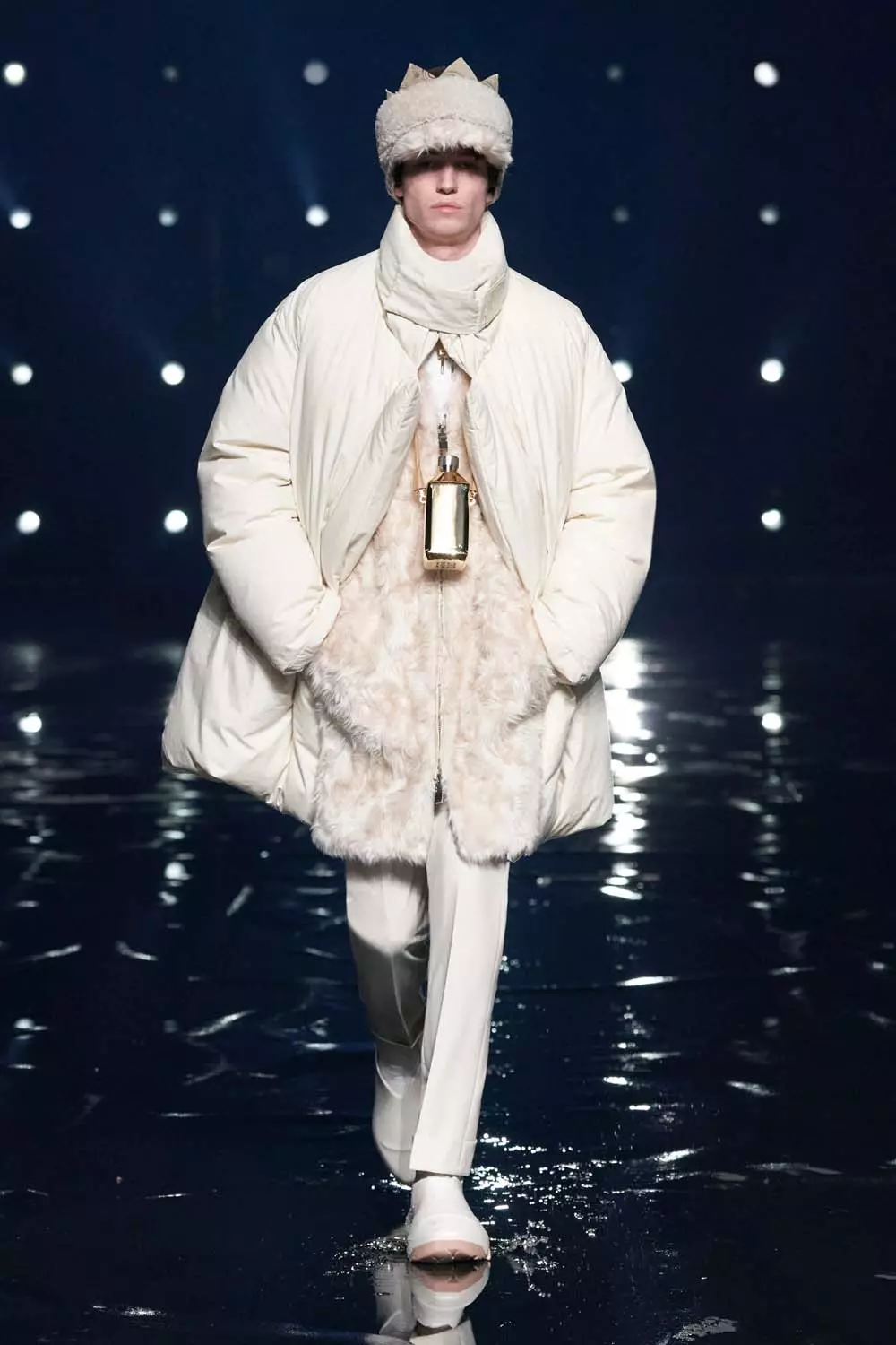 Givenchy 2021-жылдын күзүндө кийүүгө даяр Париж 3922_22