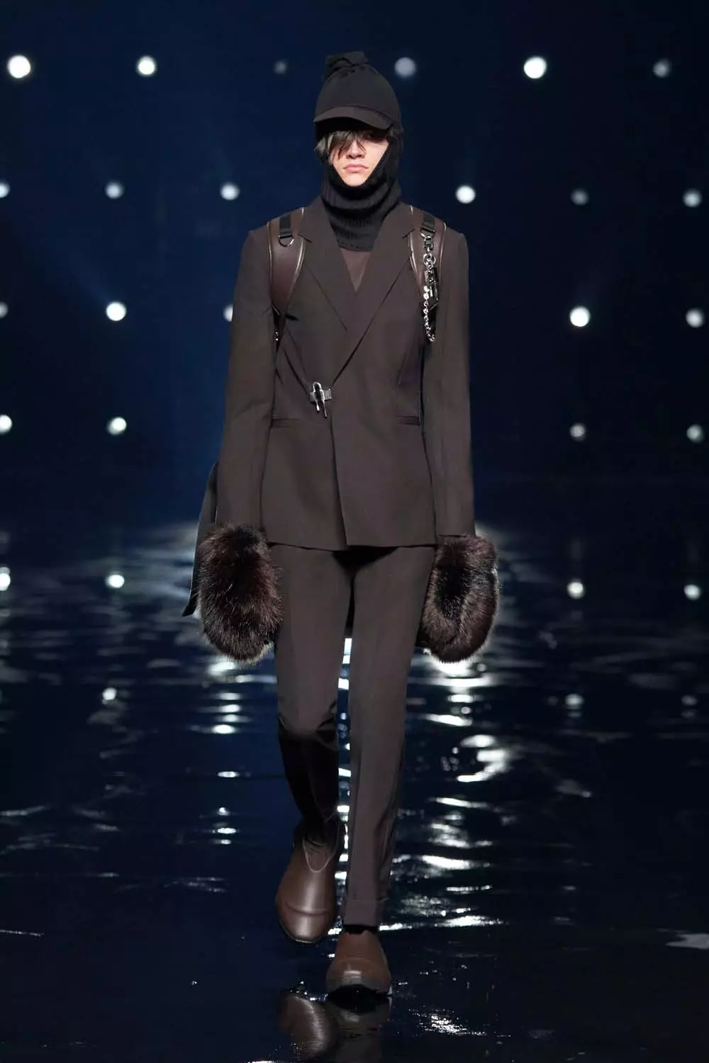 Givenchy 2021-жылдын күзүндө кийүүгө даяр Париж 3922_5